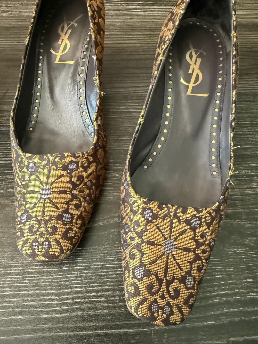 YVES SAINT LAURENT "Brocade" Black&Gold Fabric Square Toe Kitten Heels Sz. 38.5
